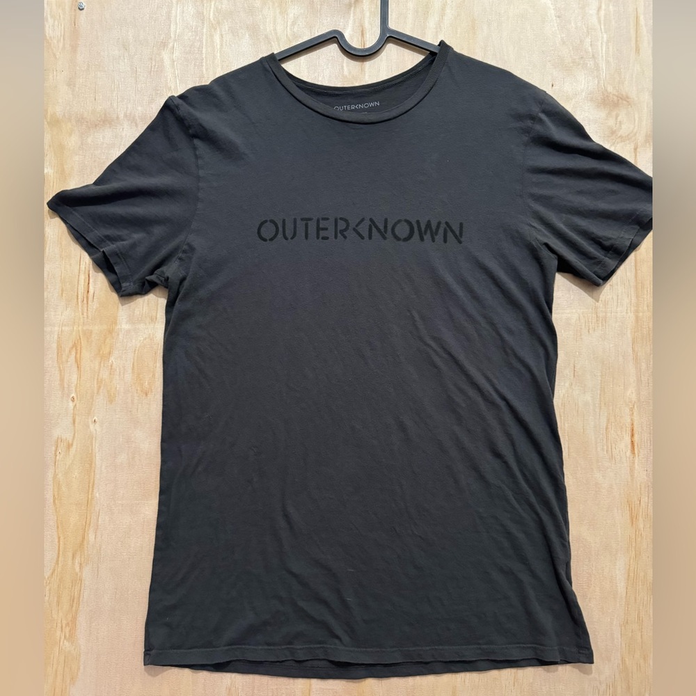 OUTERKNOWN Women's T-Shirt size Small
